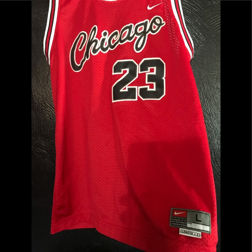 Micheal Jordan youth large jersey
